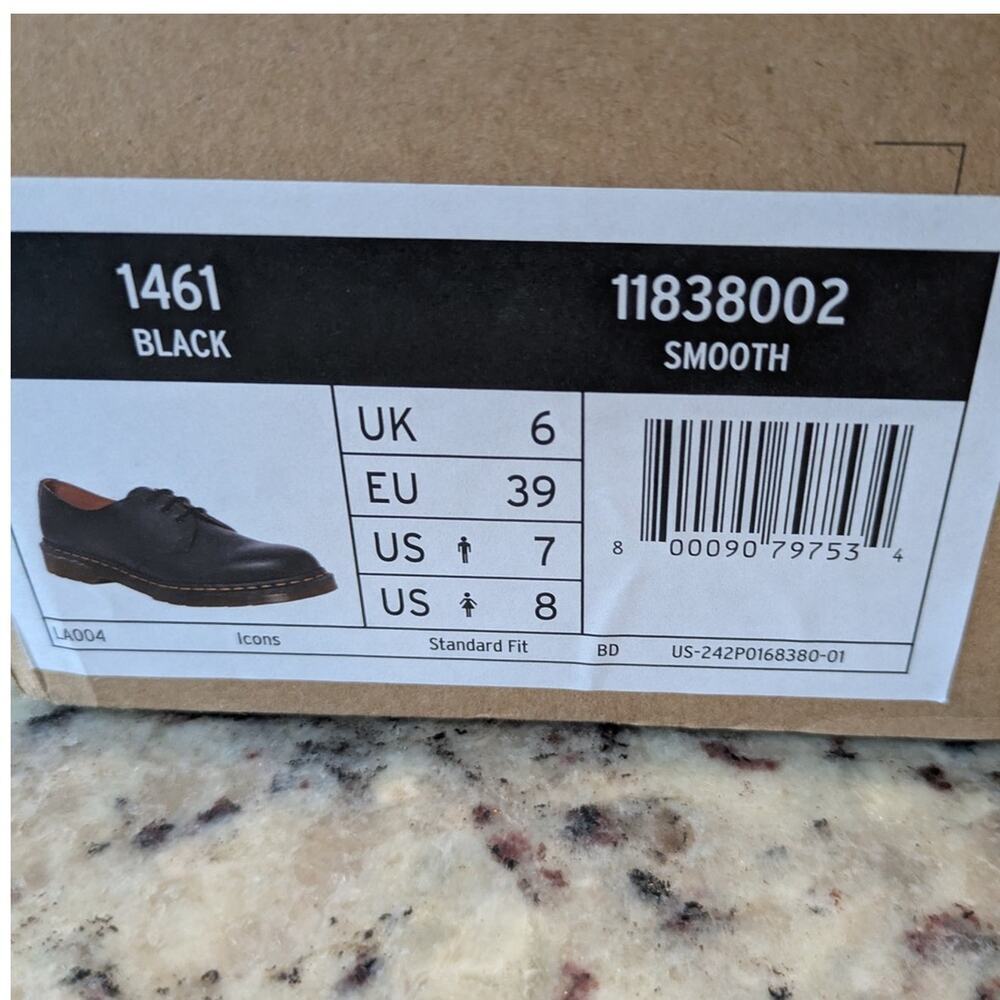 NEW Dr. Martens 1461 Men's 7 Smooth Leather Oxford Black Shoes - Picture 7 of 8